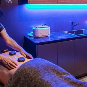 hot stone massage treatment temple skincare & spa
